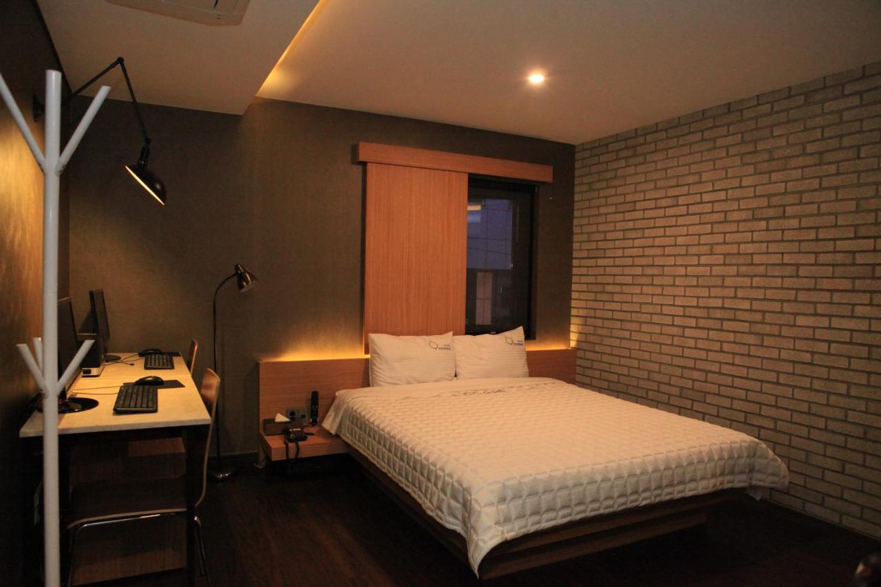 Comma Hotel Busan Exterior foto